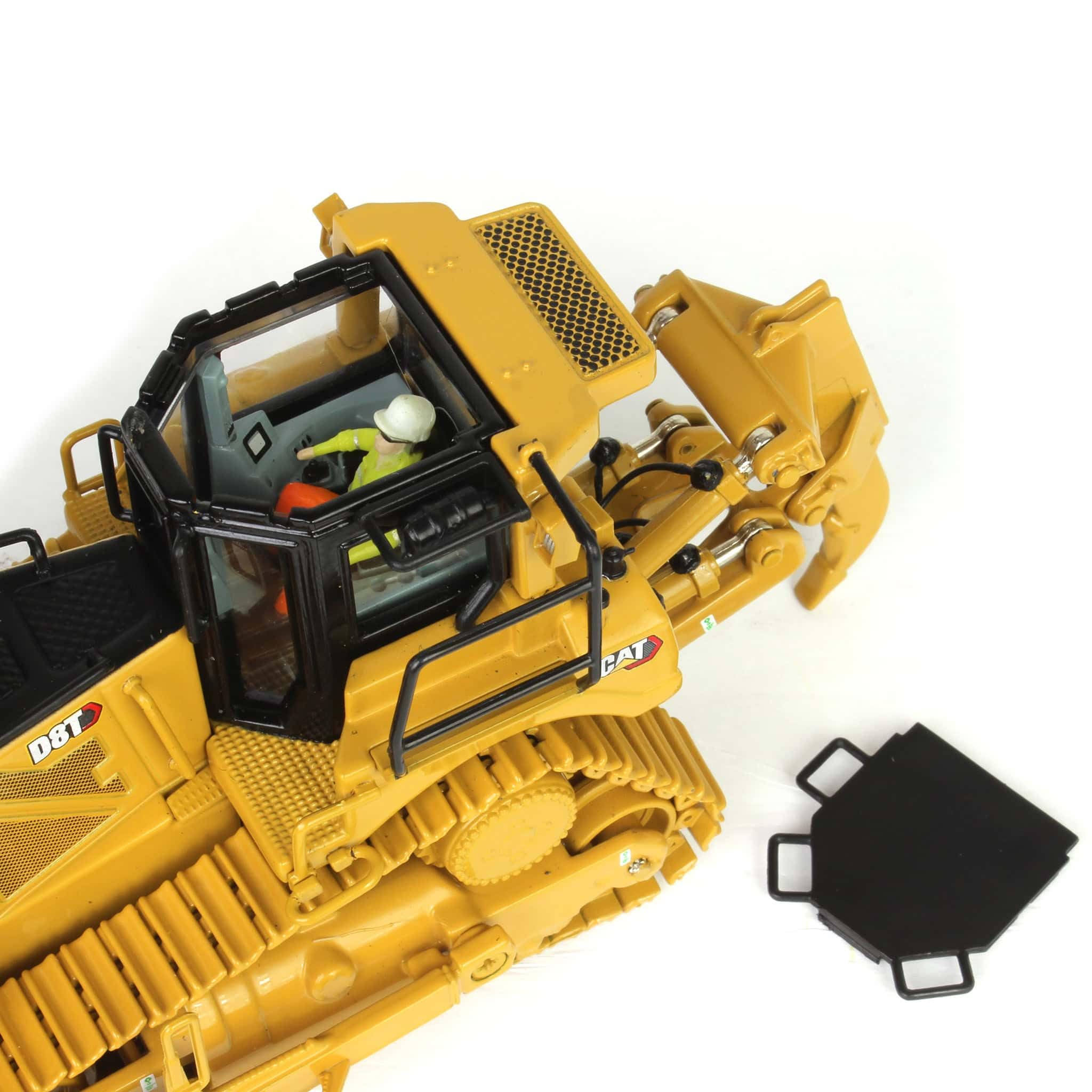 Amazon.com: Diecast Masters 1/50 High Detail Caterpillar D8T Dozer